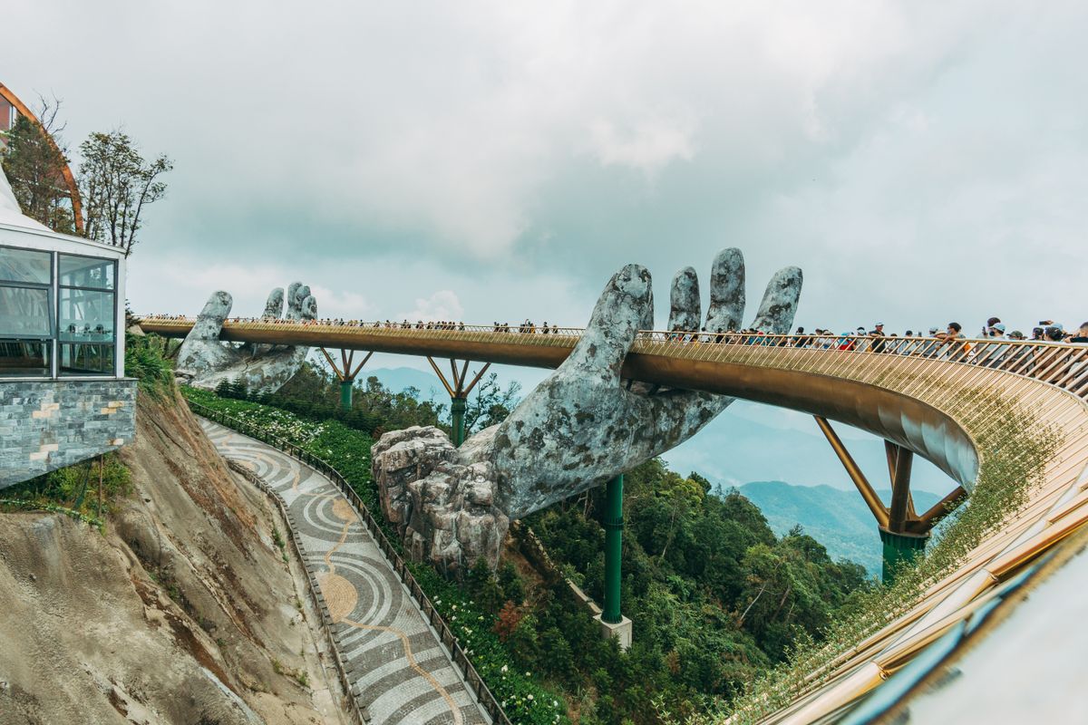 Cầu Vàng trên Bà Nà Hills, Đà Nẵng