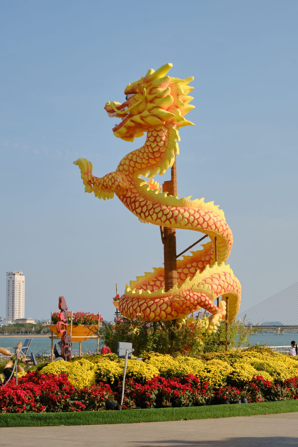 Đầu rồng trên Cầu Rồng Đà Nẵng